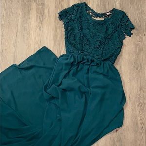 Lulu’s Lace Maxi Dress